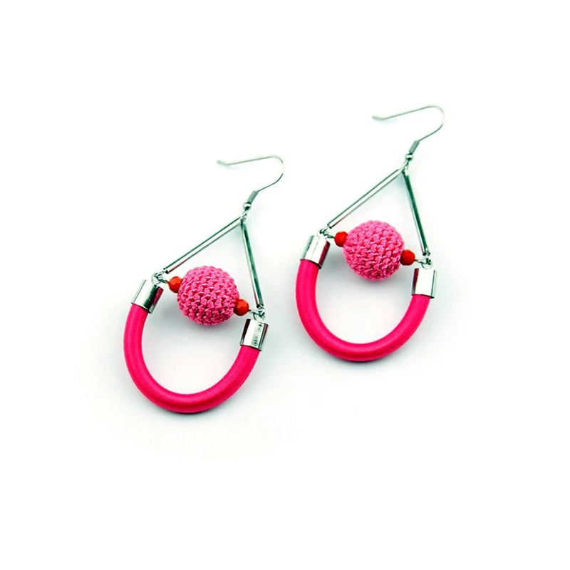 horgolt-pink-textil-felcsepp-fulbevalo